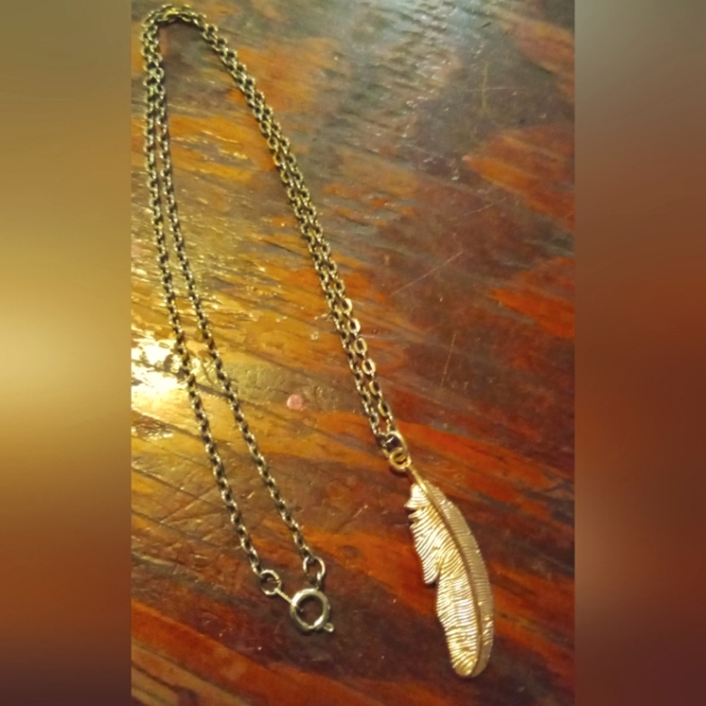Gold Feather Pendant Necklace